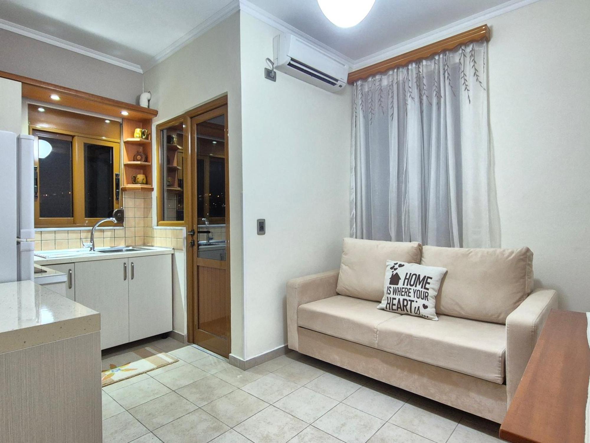 Albi'S Apartment Sarande Exterior photo