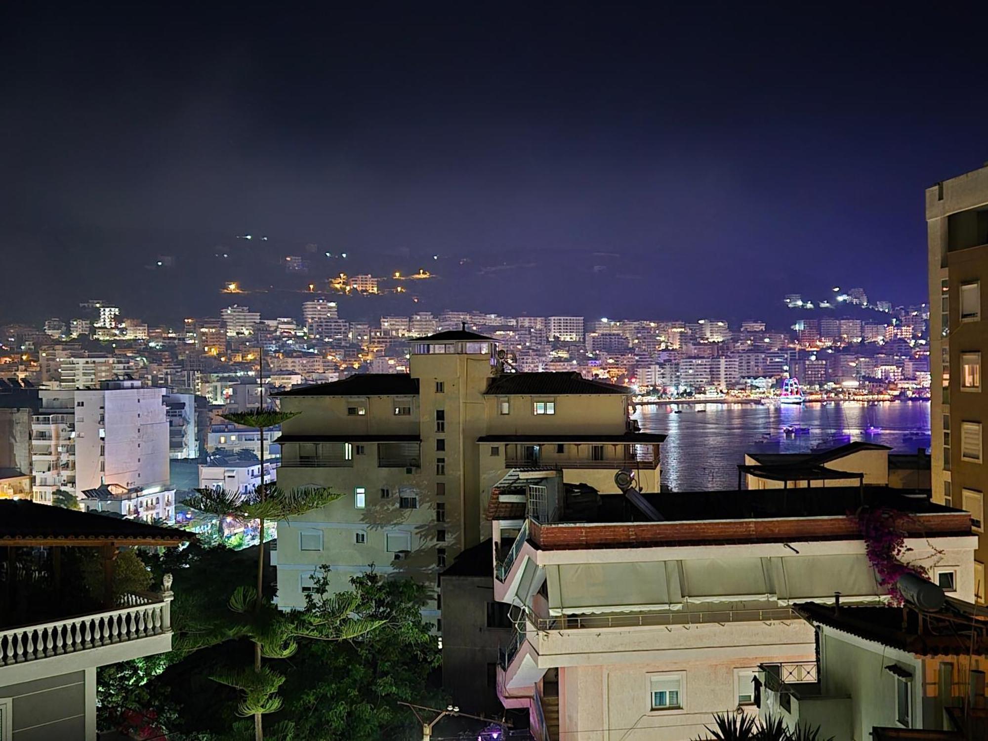 Albi'S Apartment Sarande Exterior photo