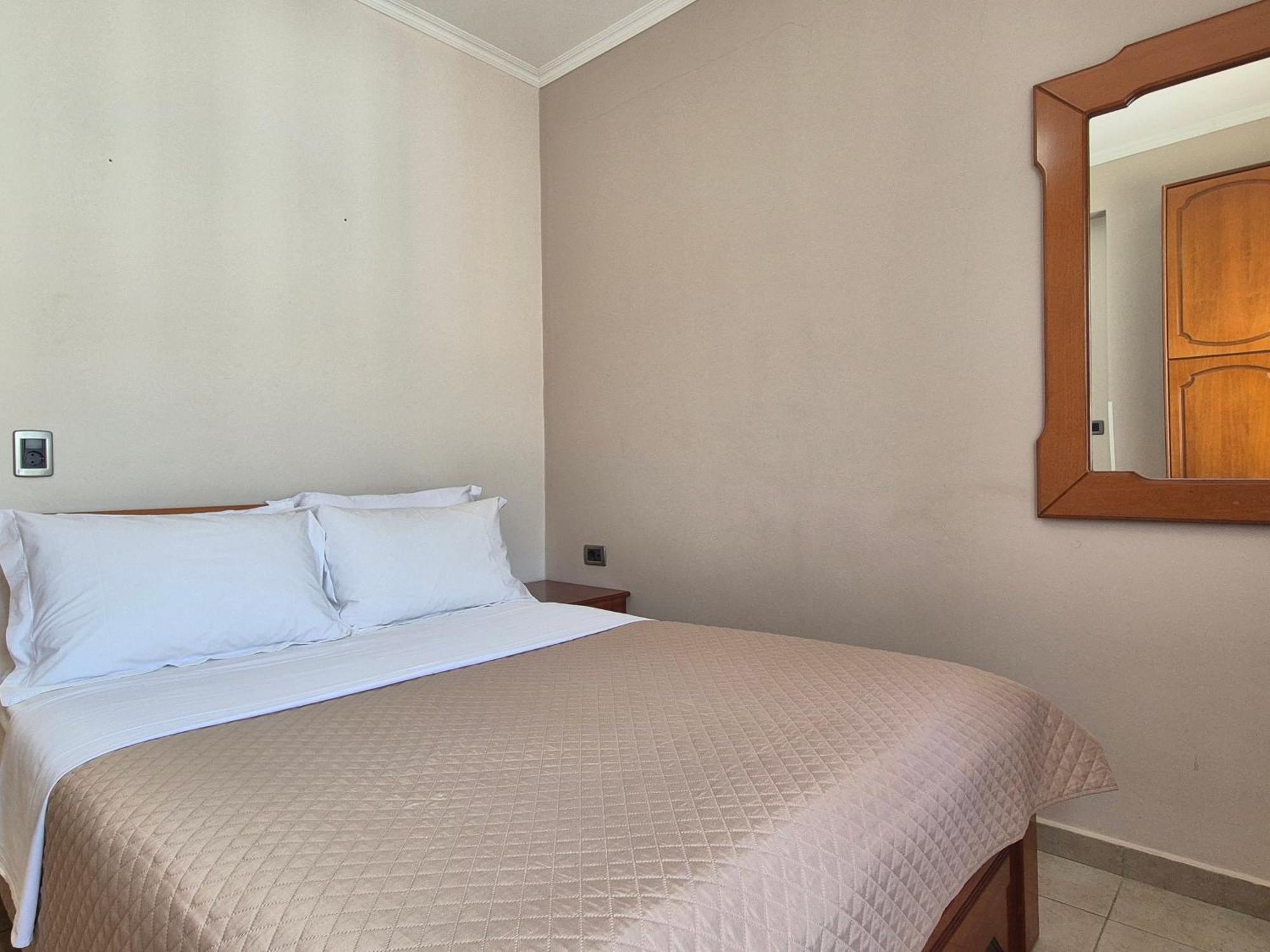 Albi'S Apartment Sarande Exterior photo